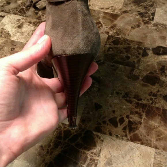 Brown boots - Picture 4 of 4